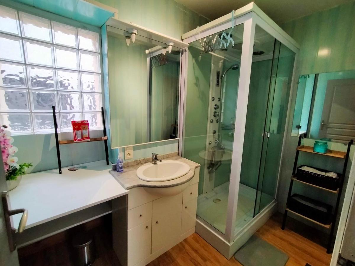 Au Bord De L'Eau A Concarnoloc Apartment Concarneau Bagian luar foto