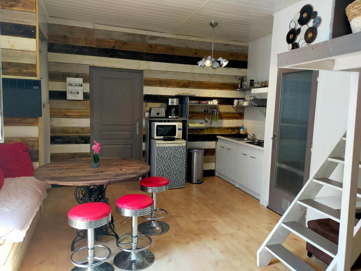 Au Bord De L'Eau A Concarnoloc Apartment Concarneau Bagian luar foto